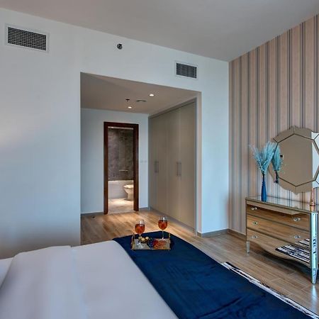 Durrani Homes - Lux 1Br At Al Habtoor Amna Tower Dubai Exteriör bild