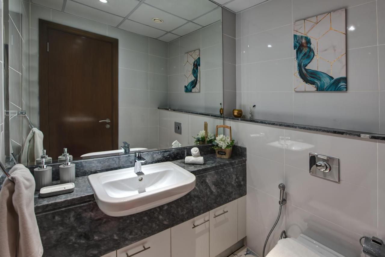 Durrani Homes - Lux 1Br At Al Habtoor Amna Tower Dubai Exteriör bild